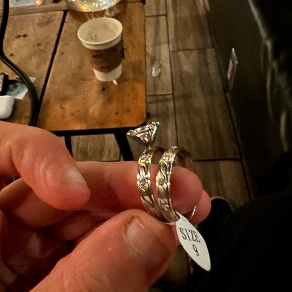 Double ring stainless steel womens ring size 9